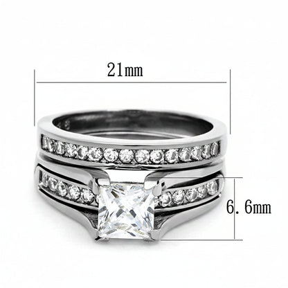 TK0W383 - High polished (no plating) Stainless Steel Ring with AAA Grade CZ  in Clear