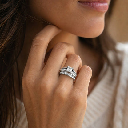 TK0W383 - High polished (no plating) Stainless Steel Ring with AAA Grade CZ  in Clear